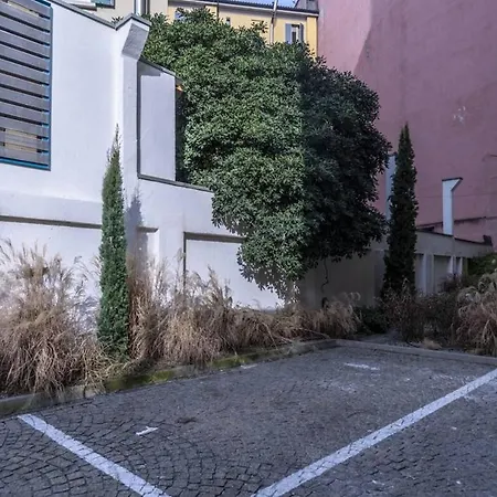 Appartement Duomo Bilocale - Private Gym- Metropolitana Milaan