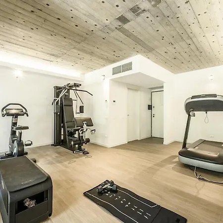 Duomo Bilocale - Private Gym- Metropolitana Appartamento *